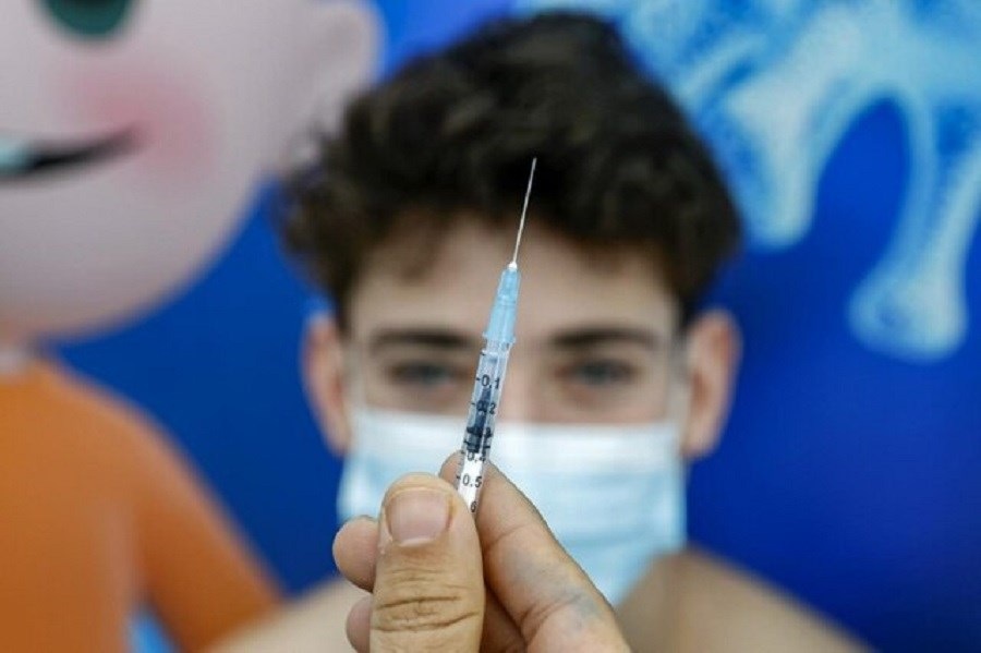 دوقدمی مهر؛ واکسیناسیون دانش‌آموزان