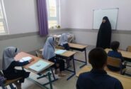 خانم معلم قمی که ۲۰ دانش آموز نابینا و کم توان ذهنی را حافظ قرآن کرد