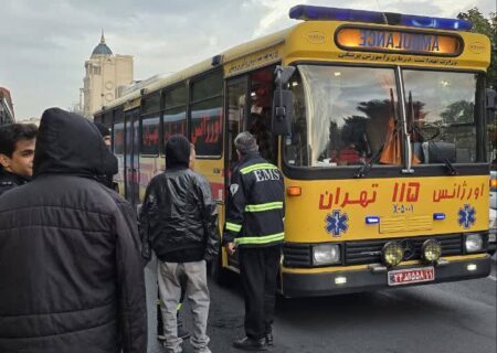 مسمومیت غذایی بیش از ۶۰ نفر از دانشجومعلمان مرکز شهدای مکه‌ تهران