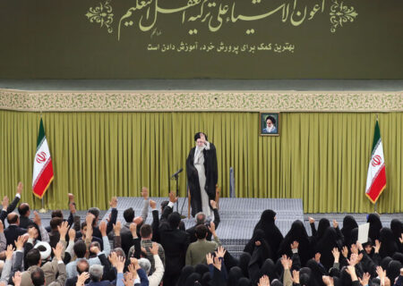 دولت هر مقدار که خرج آموزش و پرورش کند، سرمایه و افتخار است