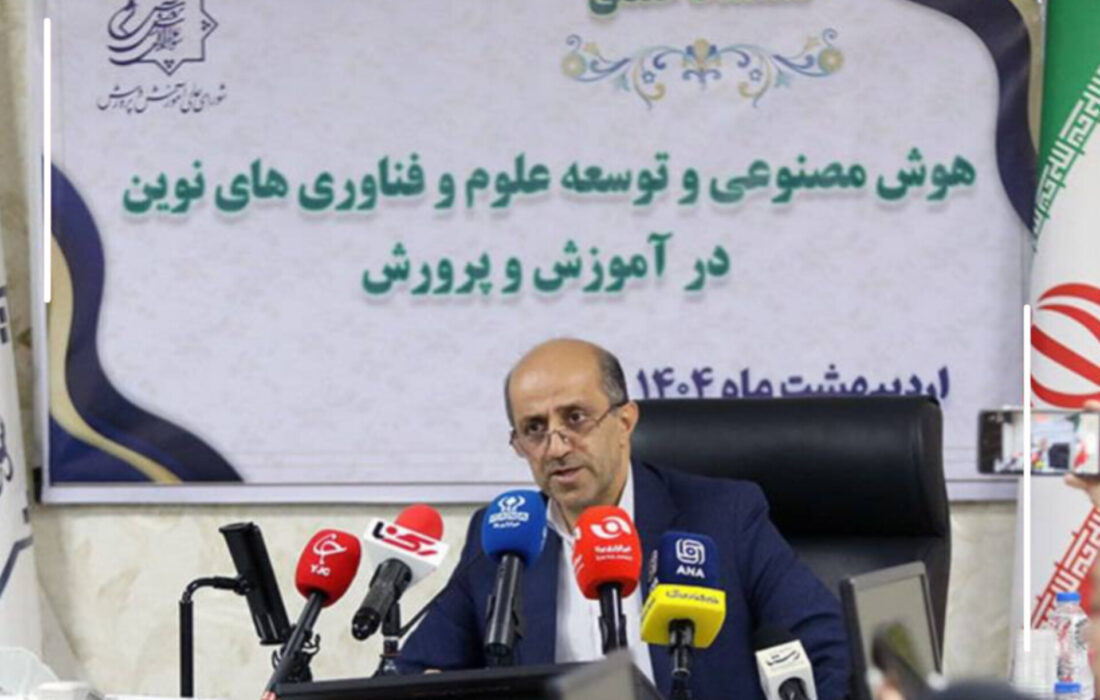 بچه‌های ما نباید صرفا استفاده کننده از هوش مصنوعی باشند بلکه باید تولیدکننده هوش مصنوعی باشند
