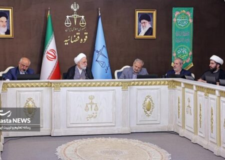 معلمان و مسئولان آموزش و پرورش می‌‎توانند کمک‌کار دستگاه قضایی در پیشگیری از وقوع جرم و بازاجتماعی کردن مجرمین باشند