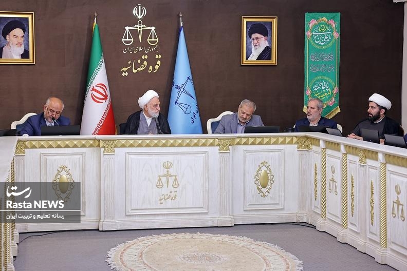 معلمان و مسئولان آموزش و پرورش می‌‎توانند کمک‌کار دستگاه قضایی در پیشگیری از وقوع جرم و بازاجتماعی کردن مجرمین باشند
