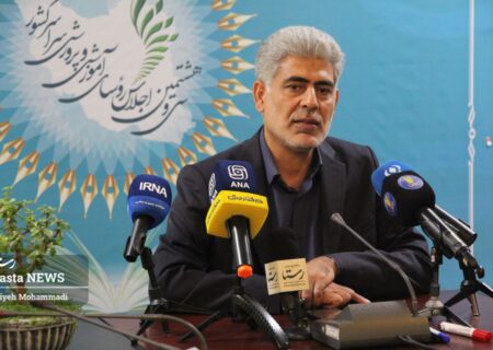 زارعی: معدل پایین اگرچه هشدار است، اما جای نگرانی نیست و آن، فرصتی برای اصلاح است