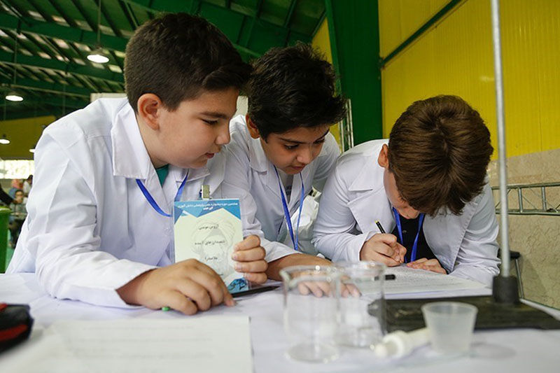 جهش 10 برابری دانشآموزان پژوهشگر در سه سال اخیر