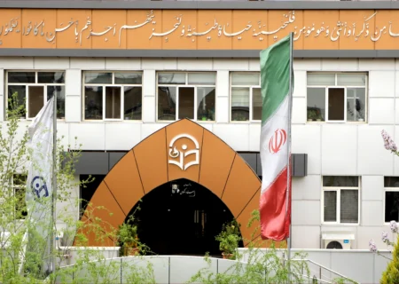 افزایش سن ورود به دانشگاه فرهنگیان، فاقد توجیه قانع‌کننده است