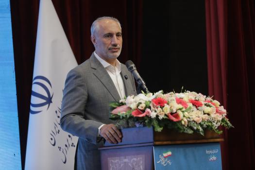 مدرسه و معلم باید تصمیم‌ساز باشند/ تخصیص منابع از «یکسان‌سازی» به «عملکردمحوری» می‌رود